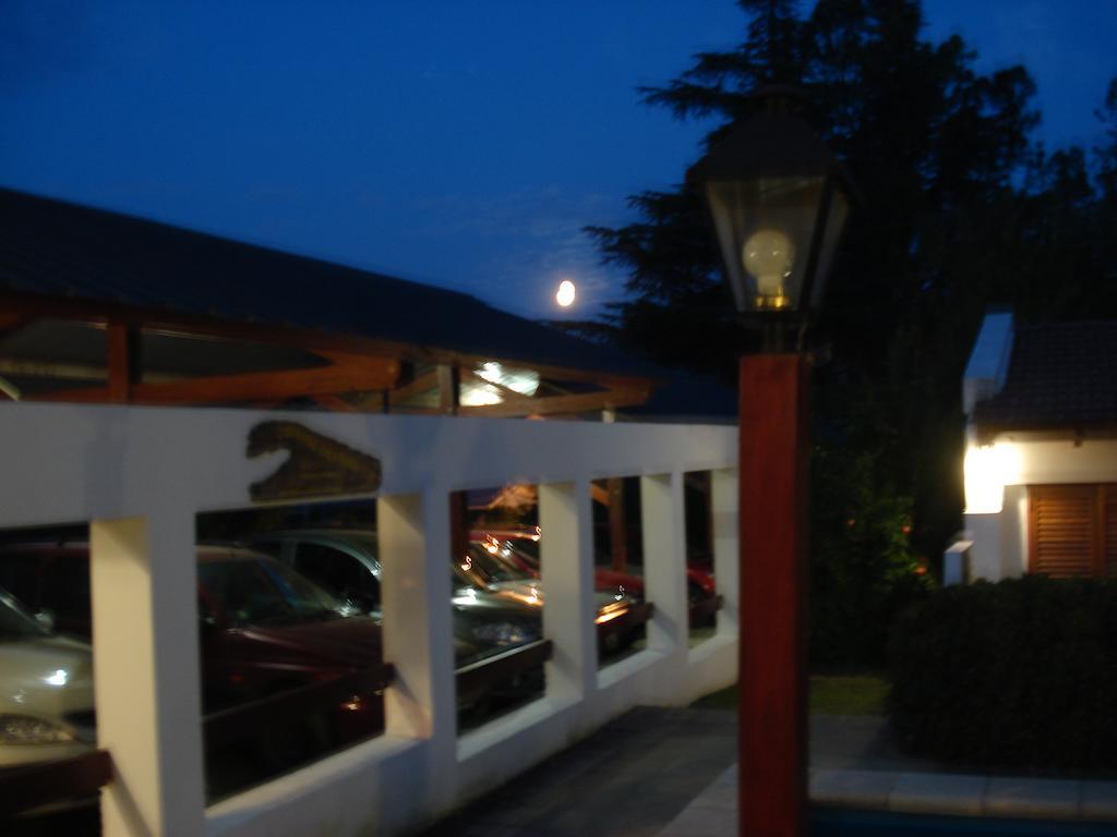 El Agora Aparthotel Villa General Belgrano Buitenkant foto
